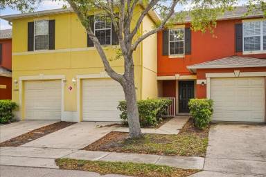 Main picture of 13536 Tea Rose Way