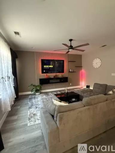 Main picture of 1230 Baylor Way