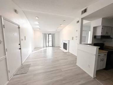 Main picture of 6040 Grelot Rd