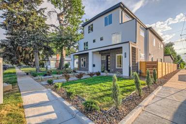 Main picture of 2901 S Acoma St