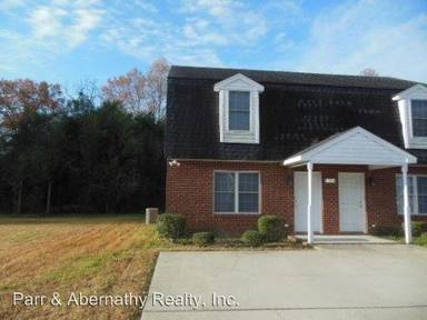 Main picture of 704 Dendron St
