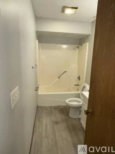 Main picture of 2875 Taylor Ave