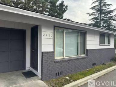 Main picture of 2482 Siskiyou Blvd