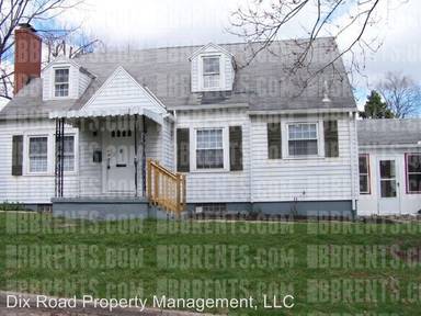 Main picture of 215 W Beechwood Ave