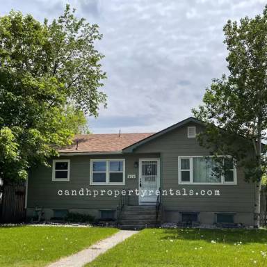 Main picture of 914 Terry Ave