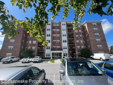 Main picture of 900 Red Brook Blvd