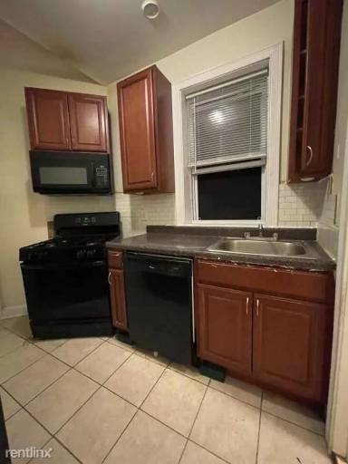 Main picture of 214 64th St