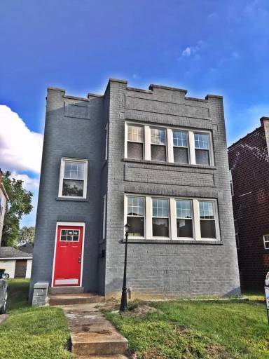 Main picture of 2450 Cleveland Blvd