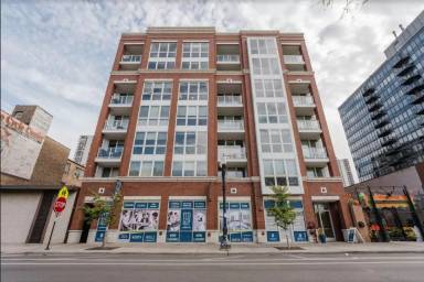 Main picture of 1325 N Wells Apartments