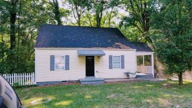 Main picture of 2795 Harlan Dr