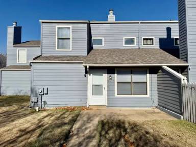 Main picture of 2413 W Quantico Ct