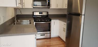 Main picture of 445 Cottage Home St