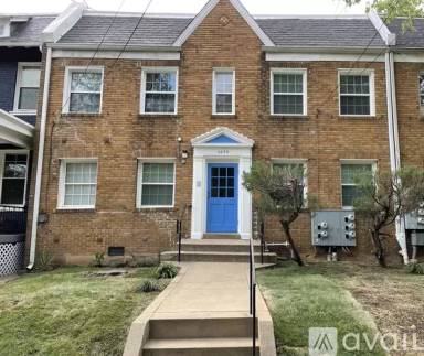 Main picture of 4630 New Hampshire Ave NW
