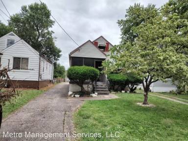 Main picture of 1735 S 23rd St