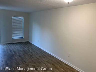 Main picture of 605 Bluebonnet Ct