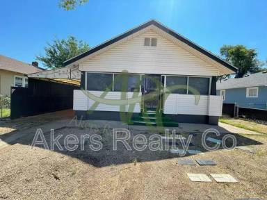 Main picture of 524 Belmont Ave