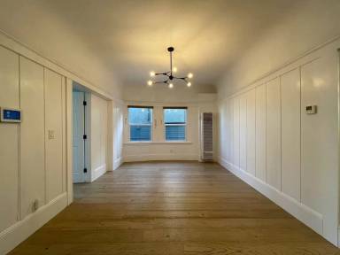 Main picture of 2827 Chestnut St