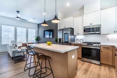 Main picture of 5730 Barbara Rose Ln