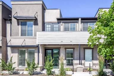 Main picture of 2021 N 200 E