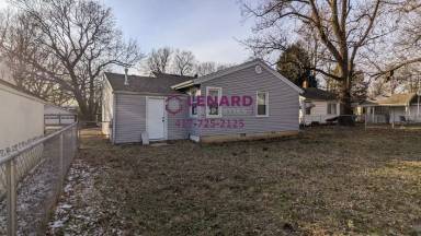 Main picture of 816 S Rogers Ave