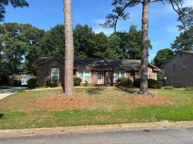 Main picture of 6129 Charing Dr