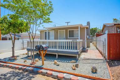 Main picture of 32958 Urban Ave