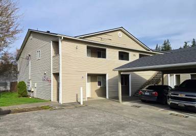Main picture of 4505 100th St NE