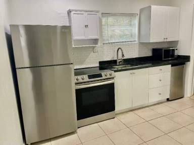 Main picture of 10440 SW 124th St