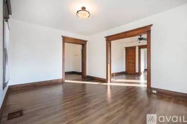 Main picture of 230 James Ave SE