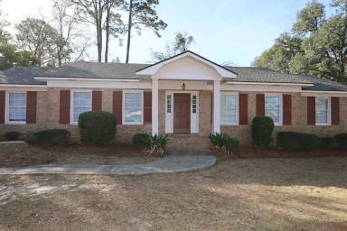 Main picture of 2217 Riverside Dr