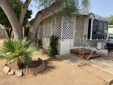 Main picture of 1501 N Venice Ave