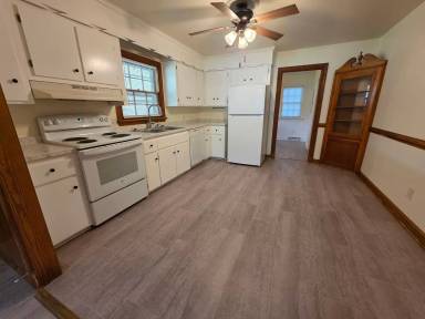 Main picture of 318 Jasper Ln