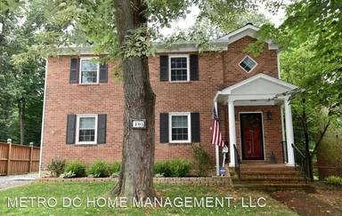Main picture of 105 N Edison St