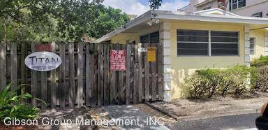 Main picture of 1019 NE 17th Ter