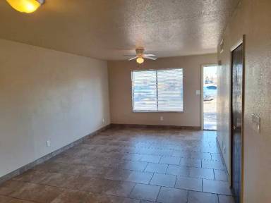 Main picture of 454 Drake Ct
