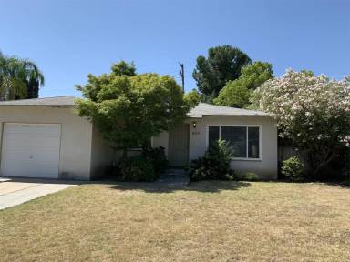 Main picture of 426 Dennis Dr