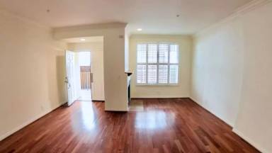 Main picture of 3119 S Durango Ave