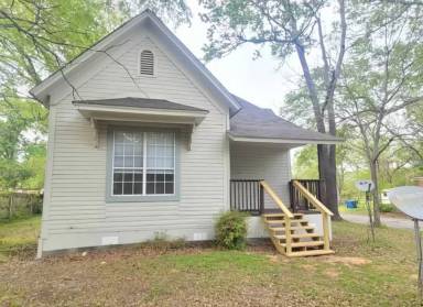 Main picture of 1207 E Fannin St