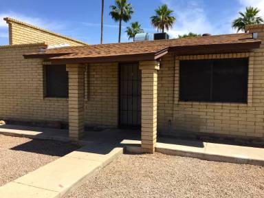 Main picture of 2330 W Hayward Avenue - 2