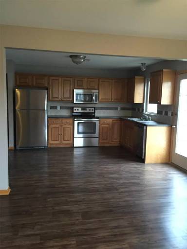 Main picture of 2400 Walden Ln