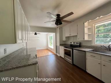 Main picture of 2215 Mimosa Dr