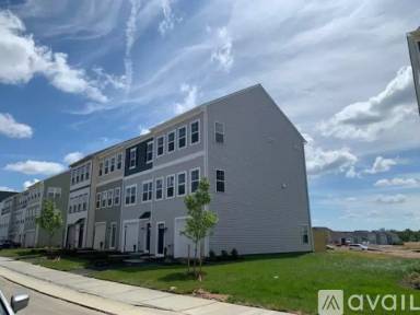 Main picture of 307 Starry Way Dr