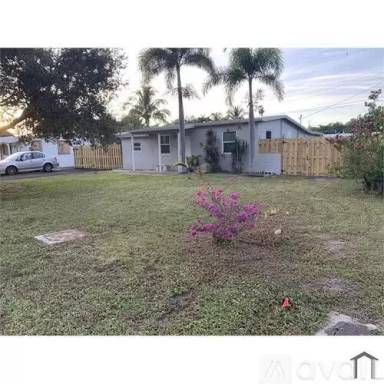 Main picture of 4873 NE 16th Ave