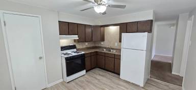 Main picture of 7819 Rutherford Ave
