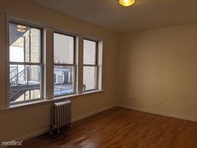 Main picture of 117 W 13th St