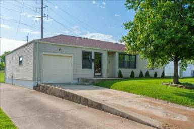 Main picture of 8716 New Hampshire Ave