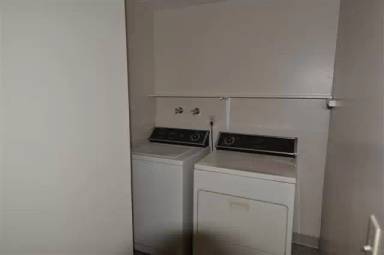 Main picture of 2909 E Rockwell Ave