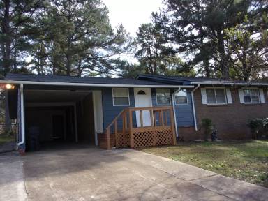 Main picture of 1962 Marett Blvd