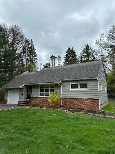 Main picture of 8244 Dartmoor Rd