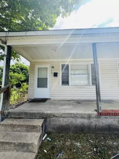 Main picture of 1221 Montgomery Ave